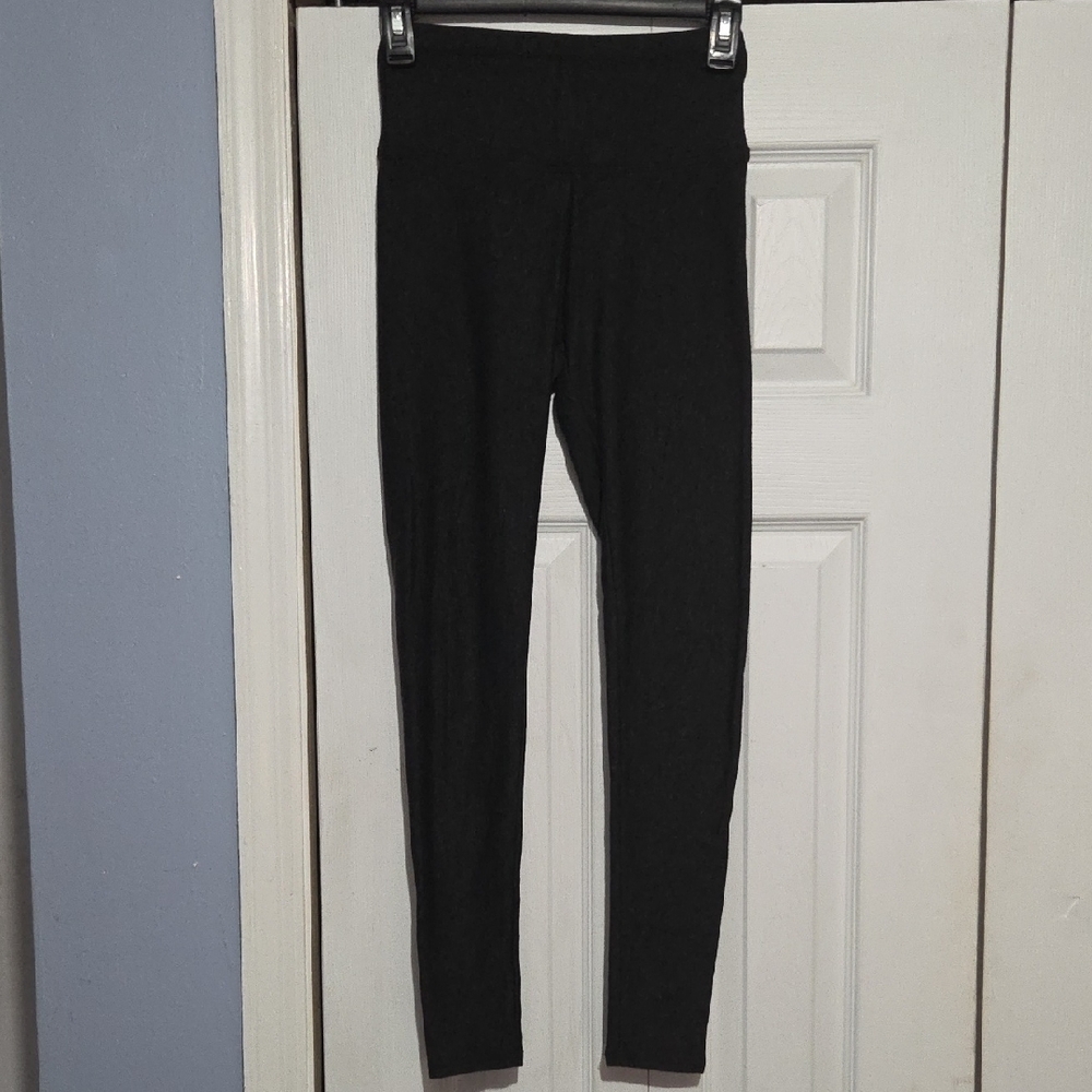 Orvis Black Soft High Waisted Leggings  Size Small